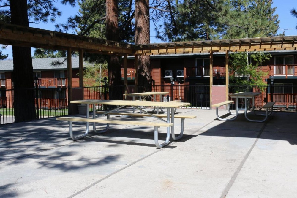 Bluelake Inn @ Heavenly Village Image 18